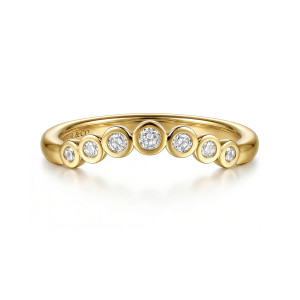 Gabriel & Co. WB17411R12Y44JJ 14 karat yellow gold Contemporary wedding band, front view of the round bezels stepping down in size toward both ends of the arc