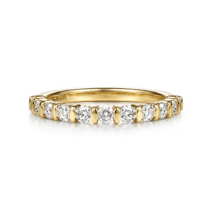 Gabriel & Co. WB17418R6Y44JJ 14 karat yellow gold Contemporary wedding band, front view of round stones divided by small upright bars, the middle stone slightly smaller