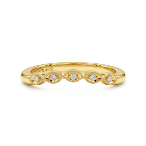 Gabriel & Co. WB17430O8Y44JJ 14 karat yellow gold Victorian wedding band, front view of leaf shaped beaded frames each holding one tiny round diamond