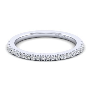 Gabriel & Co. WB7495S4W44JJ 14 karat white gold Contemporary wedding band, front view of a straight hoop with a single line of small round diamonds along the front edge