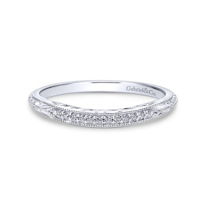 Gabriel & Co. WB912141R1W44JJ 14 karat white gold Victorian wedding band, front view of the raised diamond strip framed by beaded borders and engraved shoulders