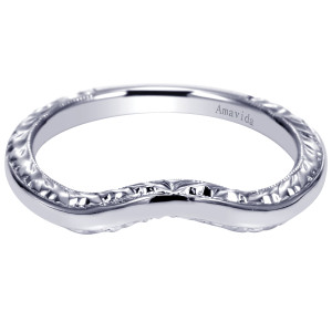 Gabriel & Co. WB9124W8JJJ 18 karat white gold Victorian wedding band, front view of a contoured band dipping softly at the middle with engraved sides