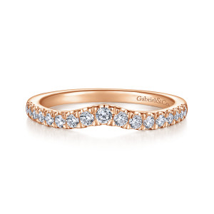 Gabriel & Co. WB914545O0K44JJ 14 karat rose gold Contemporary wedding band, front view of a band with a central dip and round diamonds shrinking toward each end