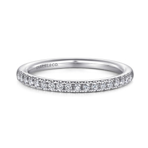 Gabriel & Co. WB914547R0W44JJ 14 karat white gold Contemporary wedding band, front view of the hoop with a single line of round diamonds and a rounded outer edge