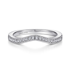 Gabriel & Co. WB914549R0W44JJ 14 karat white gold Victorian wedding band, front view of a shallow curved row of diamonds between beaded edges above a polished inner wall
