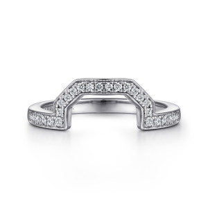 Gabriel & Co. WB915728W44JJ 14 karat white gold Contemporary wedding band, front view of the angular stepped arch lined with small round diamonds and dropping to lower shoulders