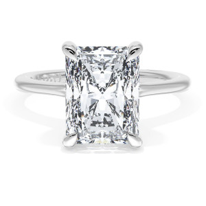 HT2584RAD10x75W top view, radiant cut center stone in four claw prongs on a plain white gold band