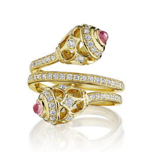 Verragio J-0312201-YR 18 Karat Yellow Gold Diamond & Rhodolite Toi et Moi Double Ring, front view of the double wrap band with two openwork beaded caps tipped in rhodolite cabochons