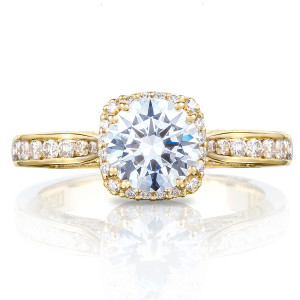 Tacori 2646-25RDC65Y 18 Karat Dantela Engagement Ring