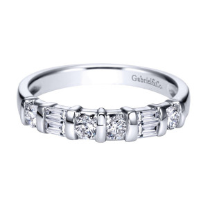 Gabriel 14 Karat Contemporary Wedding Band WB2693PT3JJ