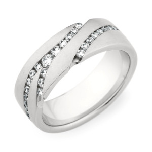 246836 Christian Bauer 18 Karat Diamond Wedding Ring / Band