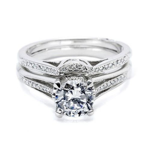 Tacori 2601B 18 Karat Wedding Band