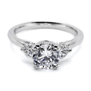 Tacori 18 Karat Simply Tacori Engagement Ring HT2311