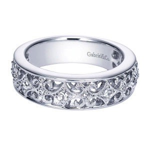 Gabriel 14 Karat Victorian Wedding Band WB4174W44JJ