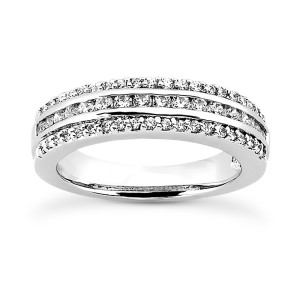 Taryn Collection 14 karat wedding ring