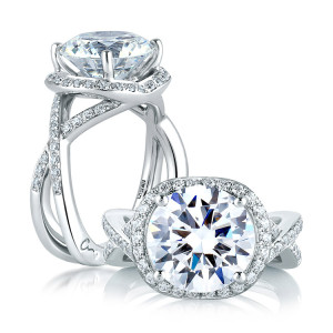A Jaffe 18 Karat Signature Engagement Ring MES405