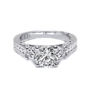 Tacori 18 Karat Three-Stone Diamond Engagement Ring 2636RD65