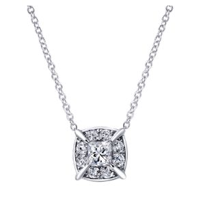 Gabriel Fashion 14 Karat Clustered Diamonds Necklace NK4899W44JJ