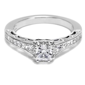 Tacori Crescent 18 Karat Engagement Ring HT2515PR4512X