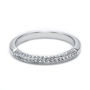 Tacori 18 Karat Simply Tacori Wedding Band 2522