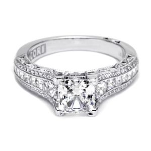 Tacori Crescent 18 Karat Engagement Ring HT2513PR612X