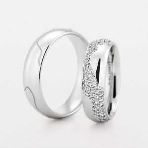 274121 Christian Bauer Platinum Wedding Ring