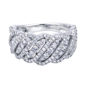 Gabriel Fashion 18 Karat Lusso Diamond Ladies' Ring LR6220W84JJ