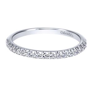 Gabriel 14 Karat Victorian Wedding Band WB911861S0W44JJ