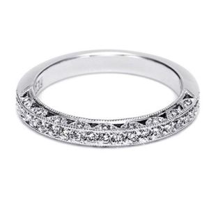 Tacori 18 Karat Crescent Silhouette Wedding Band HT2259B12