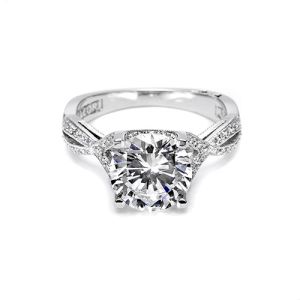 Tacori 18 Karat Crescent Silhouette Engagement Ring 2565RD4.5