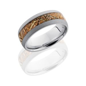 Lashbrook CC8D14/KINGSFIELD SANDBLAST Camo Wedding Ring or Band