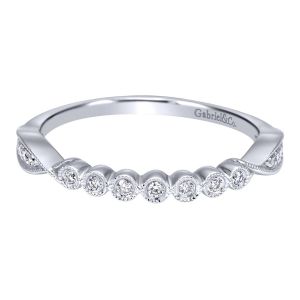 Gabriel 14 Karat Victorian Wedding Band WB911874S0W44JJ