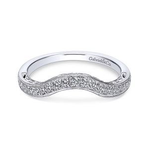 Gabriel 18 Karat Victorian Wedding Band WB7293W84JJ