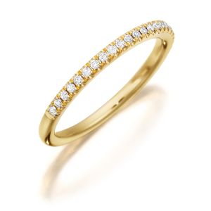 Henri Daussi R1-8 Yellow Gold Single Line Diamond Band