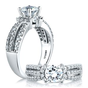 A Jaffe 14 Karat Classic Engagement Ring ME1288