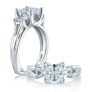 A Jaffe 14 Karat Three-Stone Engagement Ring MES104