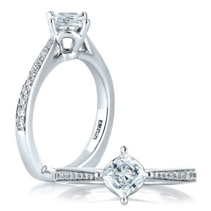 A Jaffe 14 Karat Signature Engagement Ring MES430