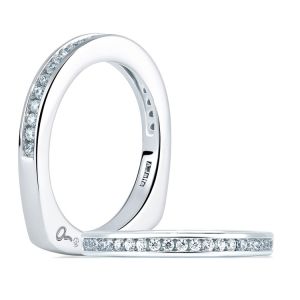 A Jaffe Signature Platinum Wedding Ring MRS227