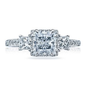 Tacori 18 Karat Dantela Engagement Ring 2622PRLGP