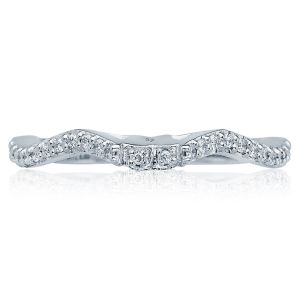 Tacori 3004B 18 Karat Wedding Band