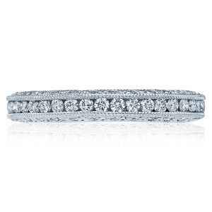 Tacori 18 Karat Crescent Silhouette Wedding Band HT2326B