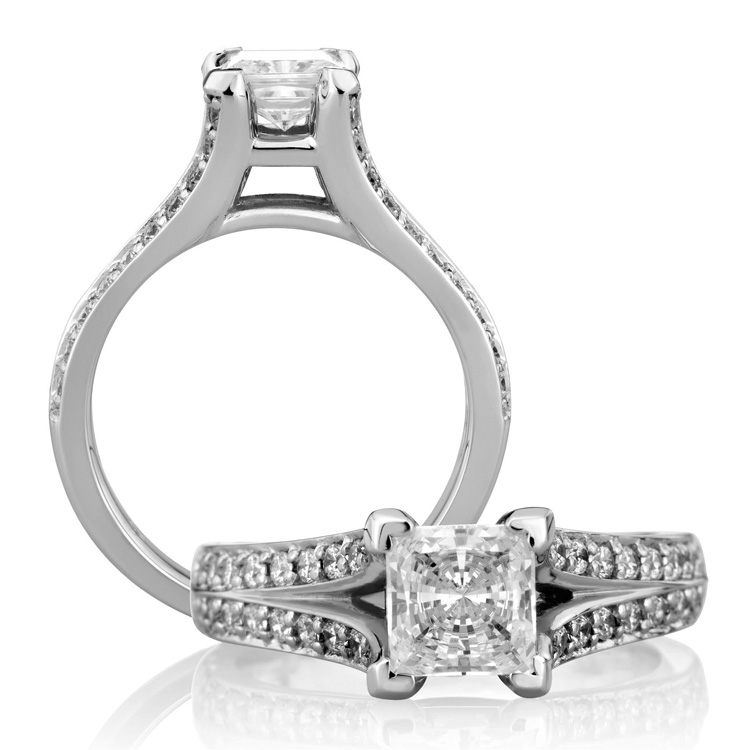 A Jaffe 14 Karat Classic Engagement Ring ME1260 / 150