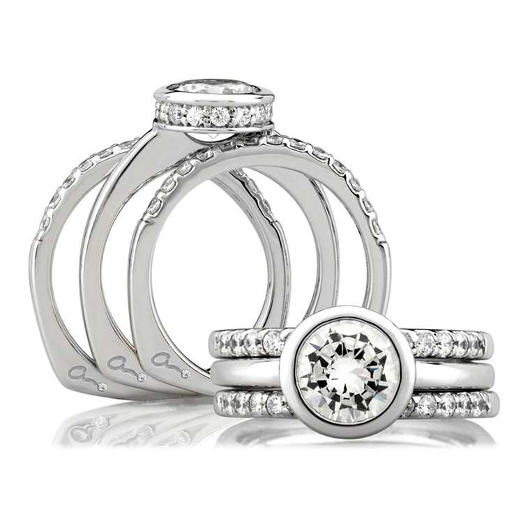 A Jaffe Platinum Signature Engagement Ring MES057 Alternative View 3