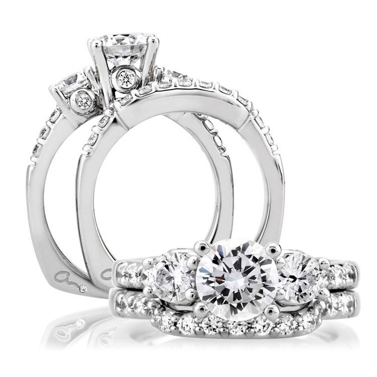 A Jaffe 18 Karat Three-Stone Engagement Ring MES127