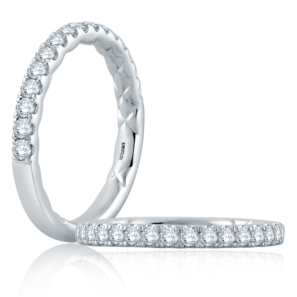 A.JAFFE 14 Karat Classic Diamond Wedding Ring MR2163Q