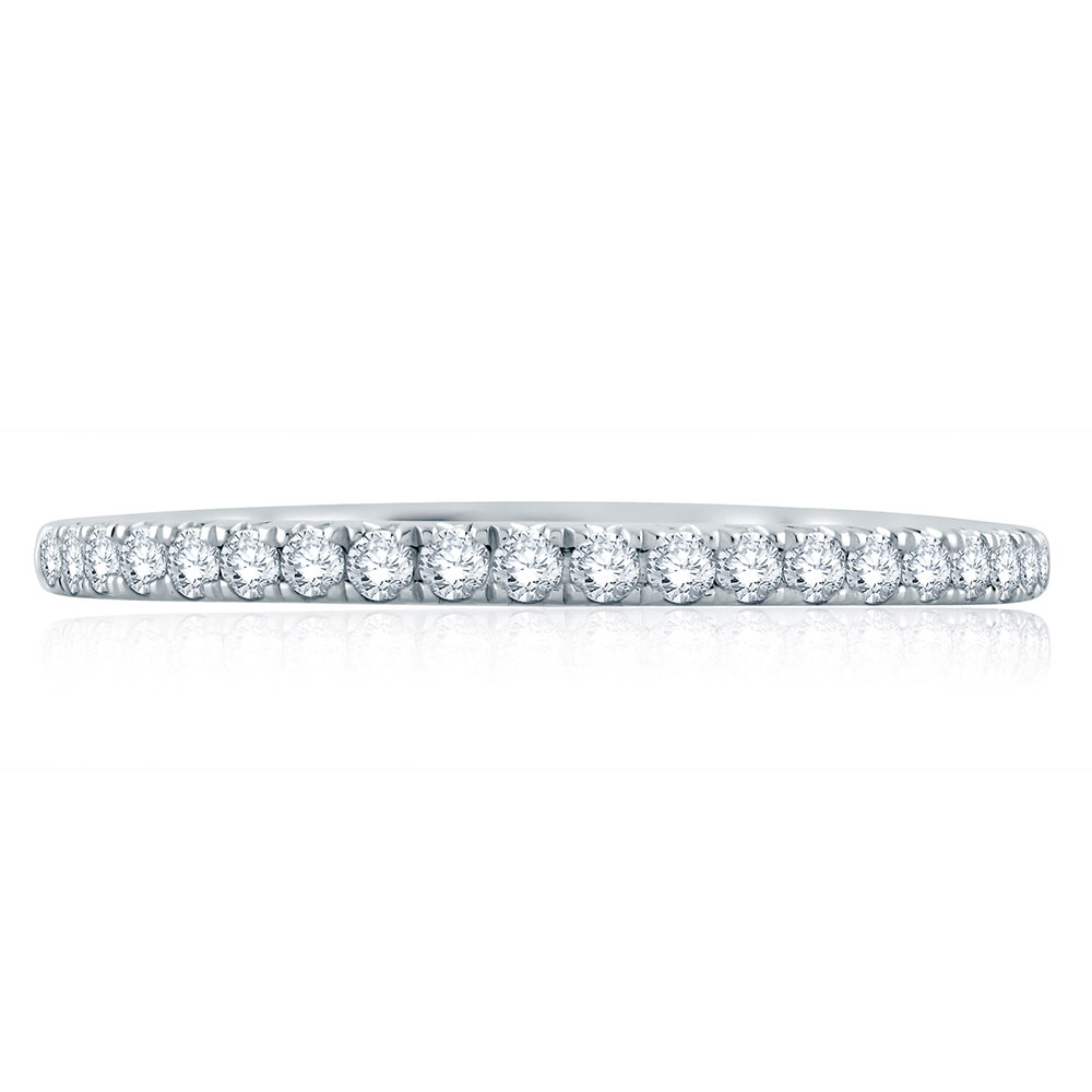 A.JAFFE 18 Karat Classic Diamond Wedding Ring MR2169Q Alternative View 2