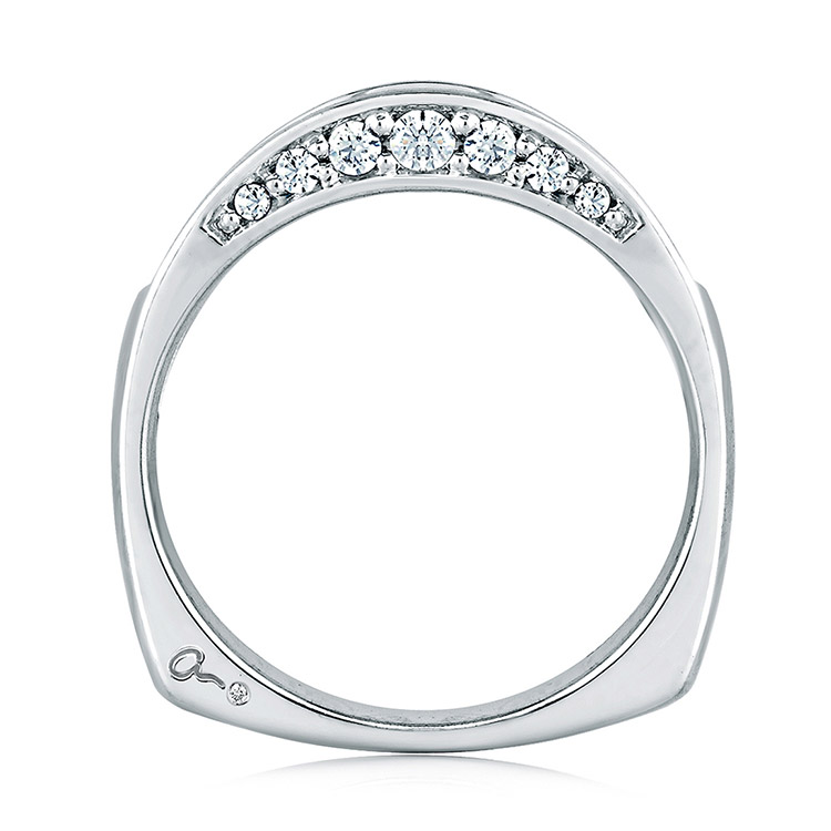 A Jaffe Signature Platinum Wedding Ring MRS025 Alternative View 1