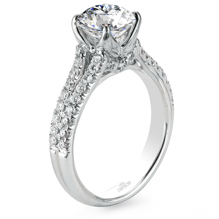 Parade New Classic R2834 Platinum Diamond Engagement Ring