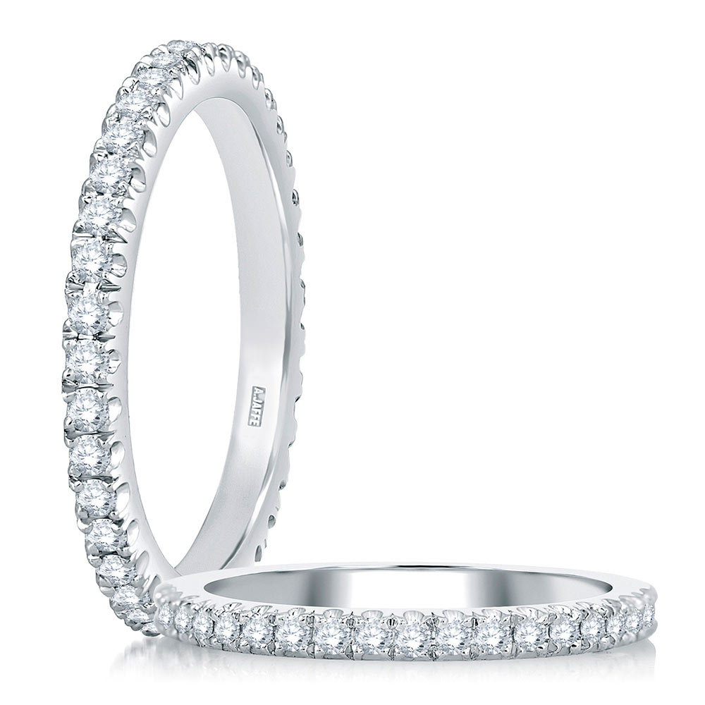 A.JAFFE 18 Karat Diamond Wedding Ring / Band WR0855 TQ Diamonds